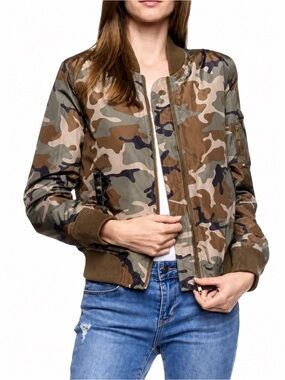 Love Tree Camo Bomber Jacket Women’s Small Utility Zip Lightweight